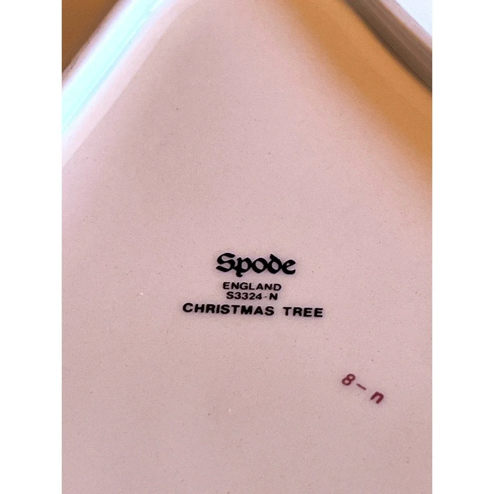 Spode Christmas Tree Shaped Candy Dish Earthenware England S3324-N 8 Inch